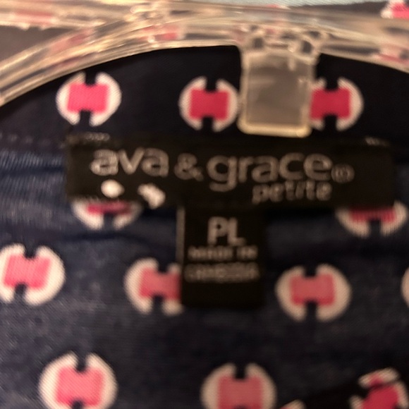 Petite large top very dark navy top - Picture 3 of 3